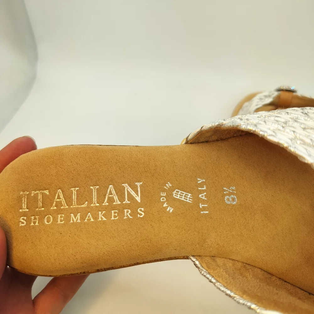 Italian Shoemakers Silver Thong‎ Wedges Womens Size 8.5 Bedazzled Cushion Sole